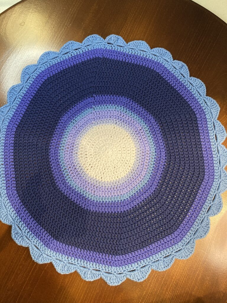 cotton crochet round multicoloured temperature mat