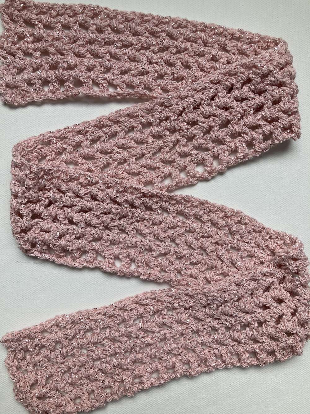 crochet-scarf-pink