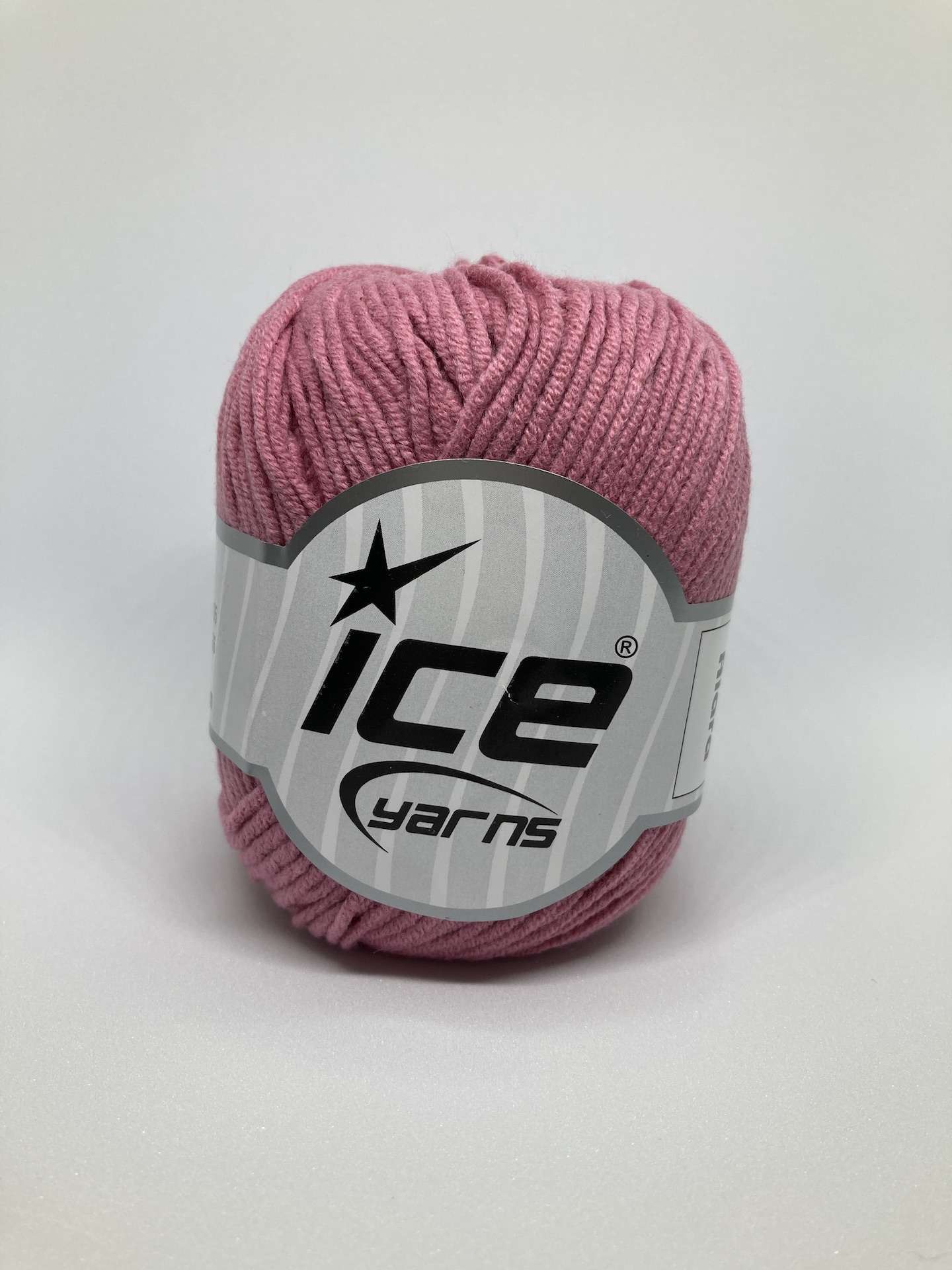 alara-8ply-yarn-rose-pink